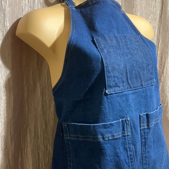 Denim Jean Apron with Pockets Tie Back and at the Neck - Picture 4 of 14
